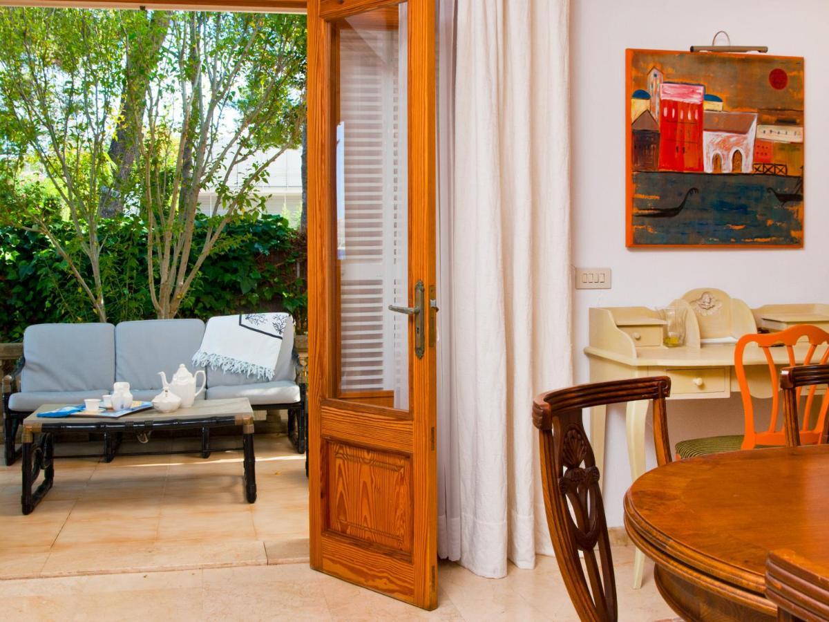 Villa Tita De Manresa, Con Jardines Y Vista Mar Alcudia  Exterior foto